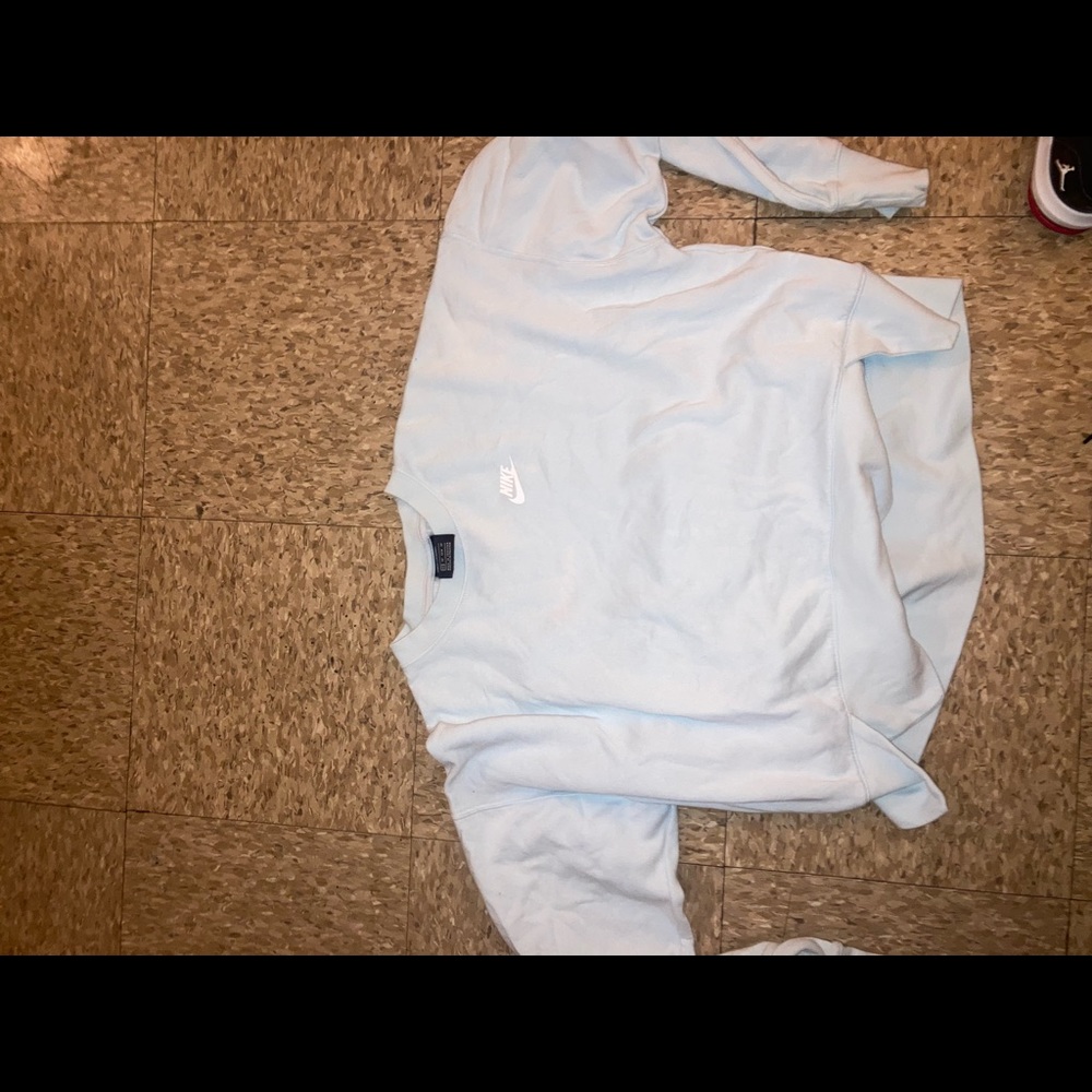 Nike sweatshirt